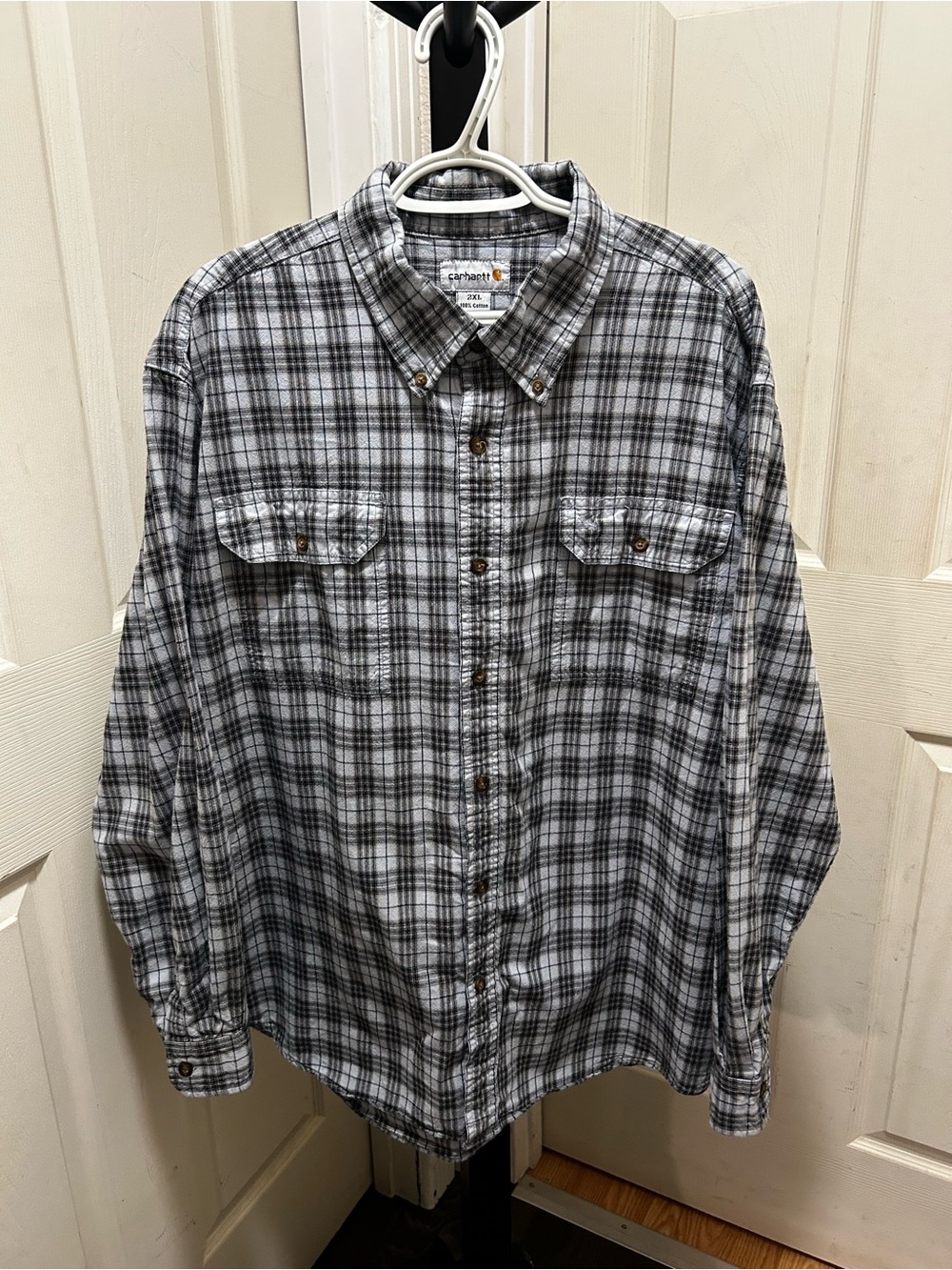 Vintage Carhartt Men’s Black & White Plaid Button-Up Work Shirt